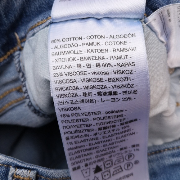 Levi's 712 'slim' jeans - Picture 9 of 9